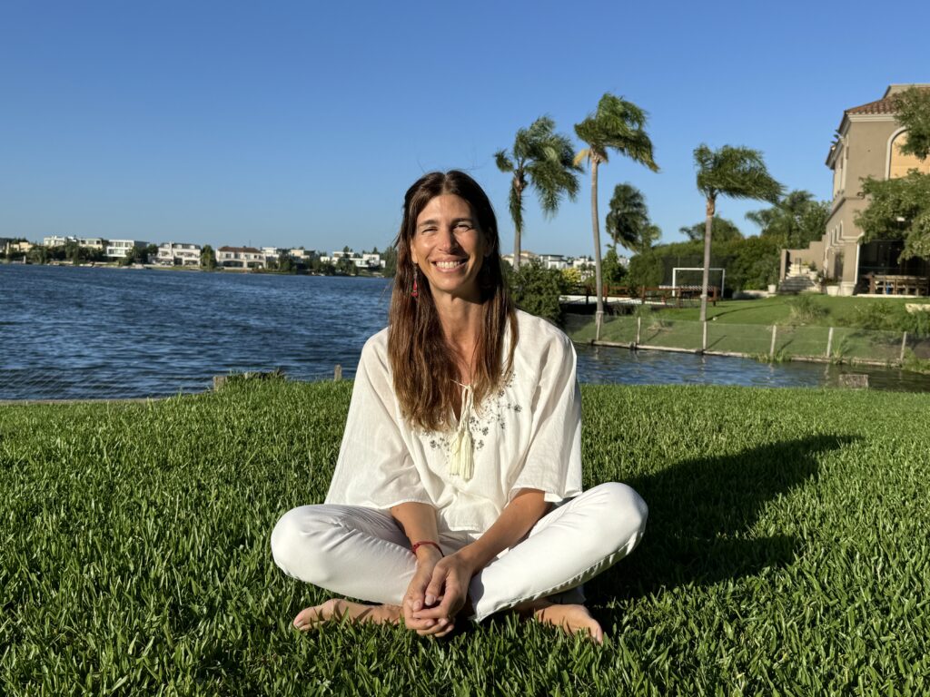 Julieta, maestra de meditación